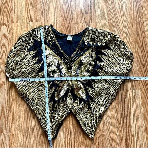 𝅺Vintage 1980s Butterfly Sequin Silk Top - Picture 10 of 16